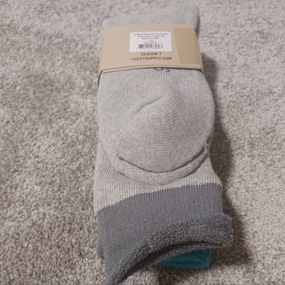 Yeezy Season 7 Bouclette Socks 3-Pack Colour Four 》Size: L-XL - Picture 3 of 3